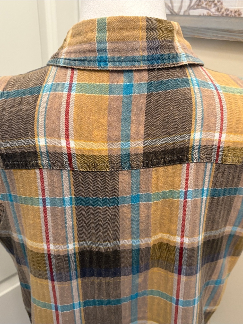 Gilded Intent Flannel Sleeveless Plaid Button-Up Shirt size Small - Picture 6 of 15
